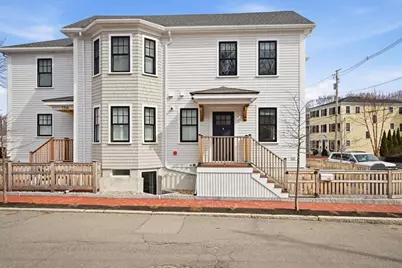 131 Prospect St #B, Newburyport, MA 01950 - Photo 1