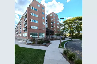 154 Lynnway #401, Lynn, MA 01902 - Photo 1