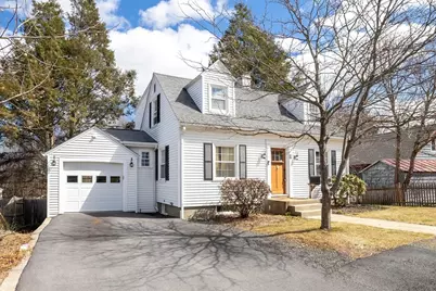 4 Winston Rd, Worcester, MA 01606 - Photo 1