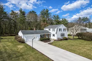 141 Tanglewood Dr, East Longmeadow, MA 01028 - Photo 1