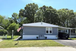 62 Victoria Ln, Marlborough, MA 01752 - Photo 1