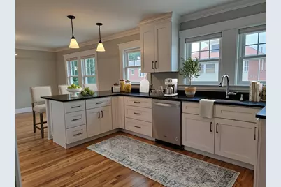 29 Noble St #2, Newton, MA 02465 - Photo 1