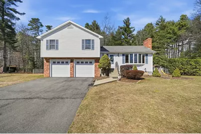 62 Campbell Dr, Easthampton, MA 01027 - Photo 1