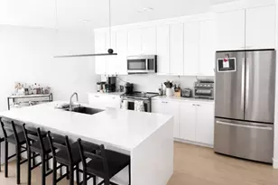 654 E Broadway, Boston, MA 02127 - Photo 1