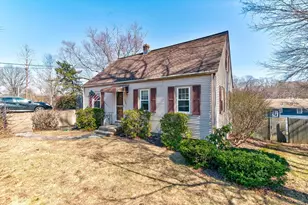 599 Union St, Braintree, MA 02184 - Photo 1