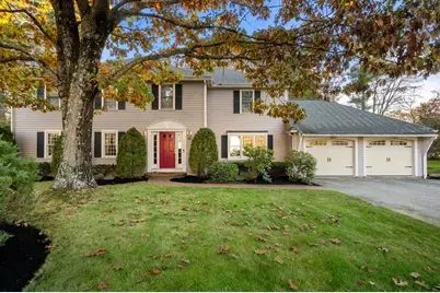 122 Farrington Ln, Marlborough, MA 01752 - Photo 1