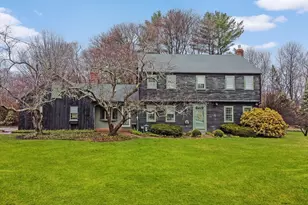 15 Cedarcrest Ln, Haverhill, MA 01835 - Photo 1