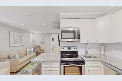 130 G Street #1, Boston, MA 02127 - Photo 1
