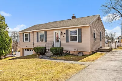 18 Mount Carmel St, Fitchburg, MA 01420 - Photo 1