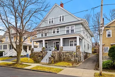 133 Elmwood Rd #2, Swampscott, MA 01907 - Photo 1