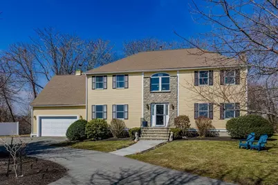 126 Lafayette St, Marblehead, MA 01945 - Photo 1