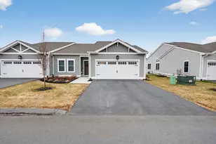 10 Logan's Run, Millbury, MA 01527 - Photo 1