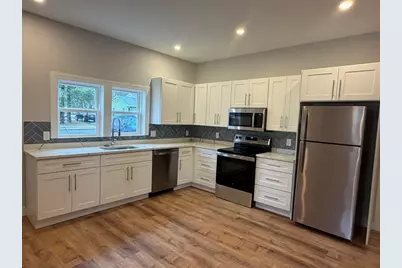 51 Whittier Rd #2, Wakefield, MA 01880 - Photo 1