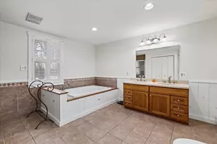 127 N Main St, West Boylston, MA 01583 - Photo 23