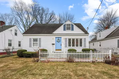 2408 Roosevelt Avenue, Springfield, MA 01104 - Photo 1