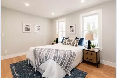 70 Moreland St #1, Somerville, MA 02145 - Photo 1