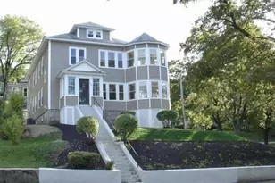 920 Pleasant St, Worcester, MA 01602 - Photo 1