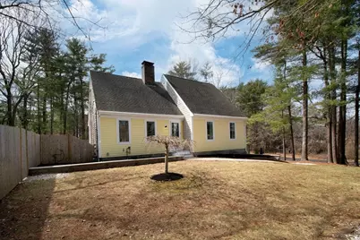 118 Enterprise St, Duxbury, MA 02332 - Photo 1