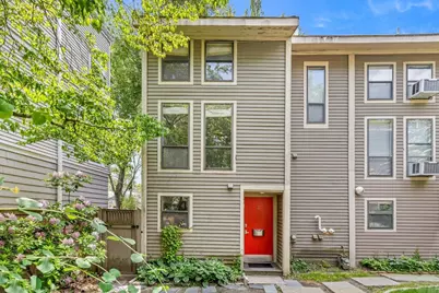 18 Bay Street #4, Cambridge, MA 02139 - Photo 1