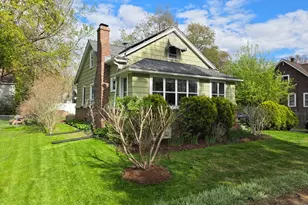 19 Orpheum Ave, East Longmeadow, MA 01028 - Photo 1
