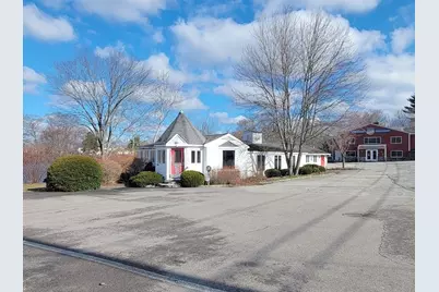 895 Arcade Ave, Seekonk, MA 02771 - Photo 1