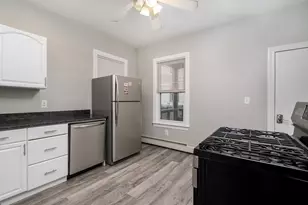 17 O St, Boston, MA 02127 - Photo 1