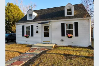 39 Balfour Dr., Springfield, MA 01118 - Photo 1