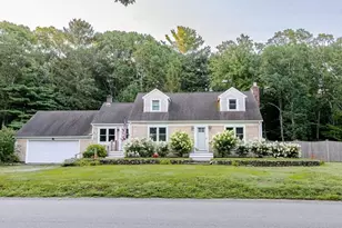 23 Club House Dr, Bourne, MA 02559 - Photo 1