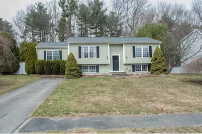 377 Rumonoski Dr, Northbridge, MA 01534 - Photo 1
