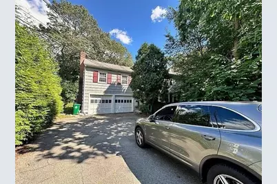 32 Coyne Rd #32, Newton, MA 02468 - Photo 1