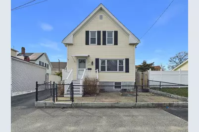 275 Dartmouth St, New Bedford, MA 02740 - Photo 1