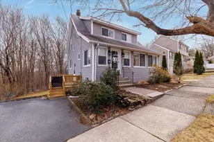 21 Brewster Rd, Worcester, MA 01602 - Photo 1