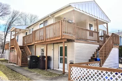 34 F St, Hull, MA 02045 - Photo 1