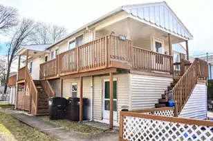 34 F St, Hull, MA 02045 - Photo 1