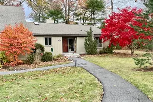 152 Chestnut Cir, Lincoln, MA 01773 - Photo 1