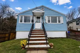 89 Cleveland St, Malden, MA 02148 - Photo 1