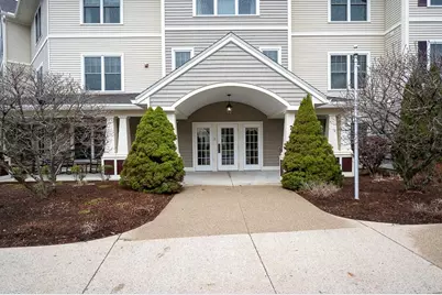 7 Crescent Way #209, Sturbridge, MA 01566 - Photo 1