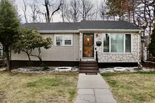 56 Loxwood St, Worcester, MA 01604 - Photo 1