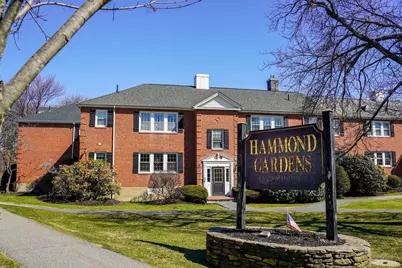 33 Hammond Pond Pkwy #2, Newton, MA 02467 - Photo 1