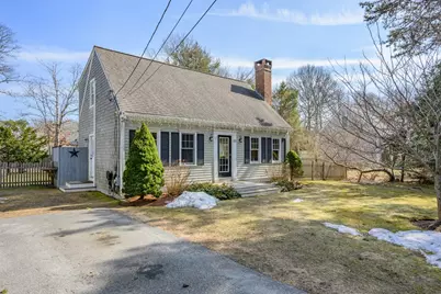 172 Skunknet Rd, Barnstable, MA 02632 - Photo 1