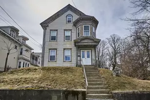 82 Charles St, Fitchburg, MA 01420 - Photo 1