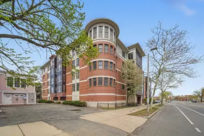 533 Cambridge St #105, Boston, MA 02134 - Photo 1