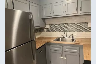 116 Trapelo Rd #6, Waltham, MA 02452 - Photo 1