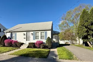 51 Morton St, Leominster, MA 01453 - Photo 1