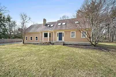 4 Gloria Dr, Mansfield, MA 02048 - Photo 1