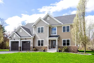 115 Oak Ave, Lunenburg, MA 01462 - Photo 1