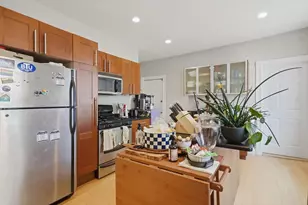 26 Chestnut Ave, Boston, MA 02130 - Photo 1