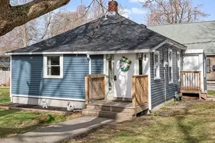40 Pierce, Lunenburg, MA 01462 - Photo 1