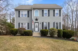 3 Winterberry Ln, Milford, MA 01757 - Photo 1