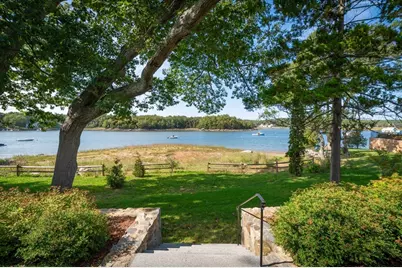 6B Stanwood Point #B, Gloucester, MA 01930 - Photo 1